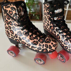 Impala Quad Roller Skates in Leopard